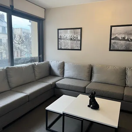 Daire Place Morny, Hyper Centre ! *